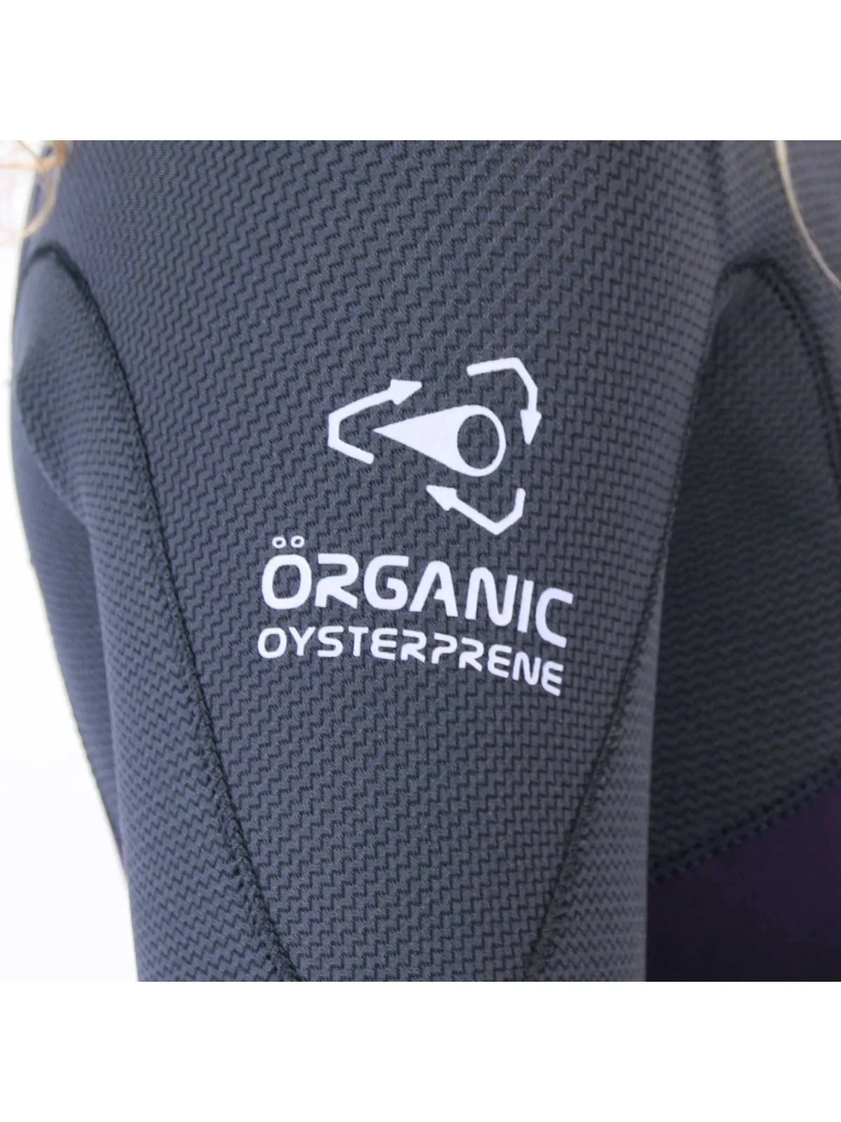 SOORUZ - Combinaison Intégrale Femme GURU PRO - OYSTERPRENE Bio 4/3 mm avec Zip Poitrine - 48
